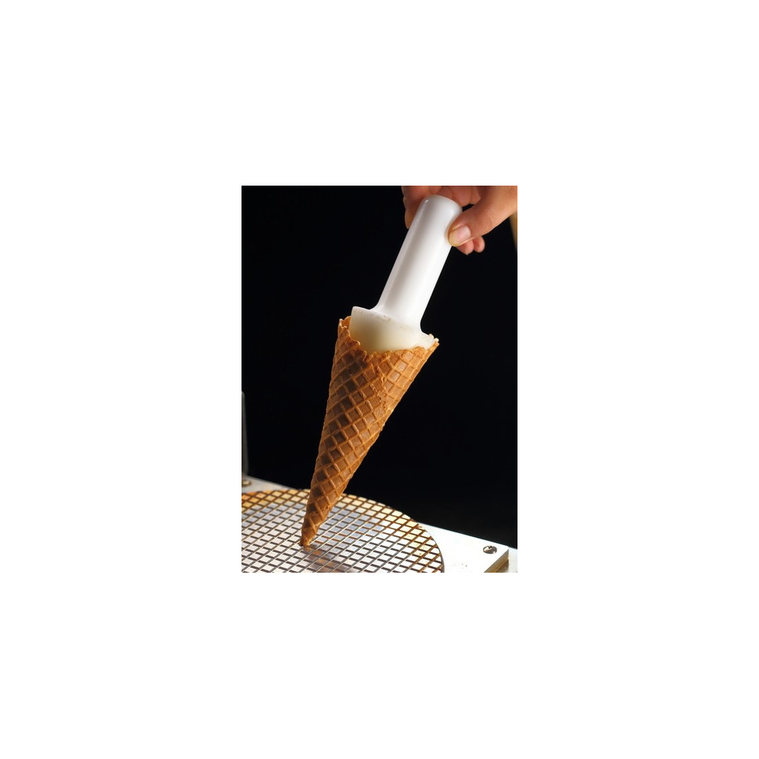 OMAJ ,CB-01AX, Stainless Steel Ice Cream Cone Maker - Digital|mkayn|مكاين