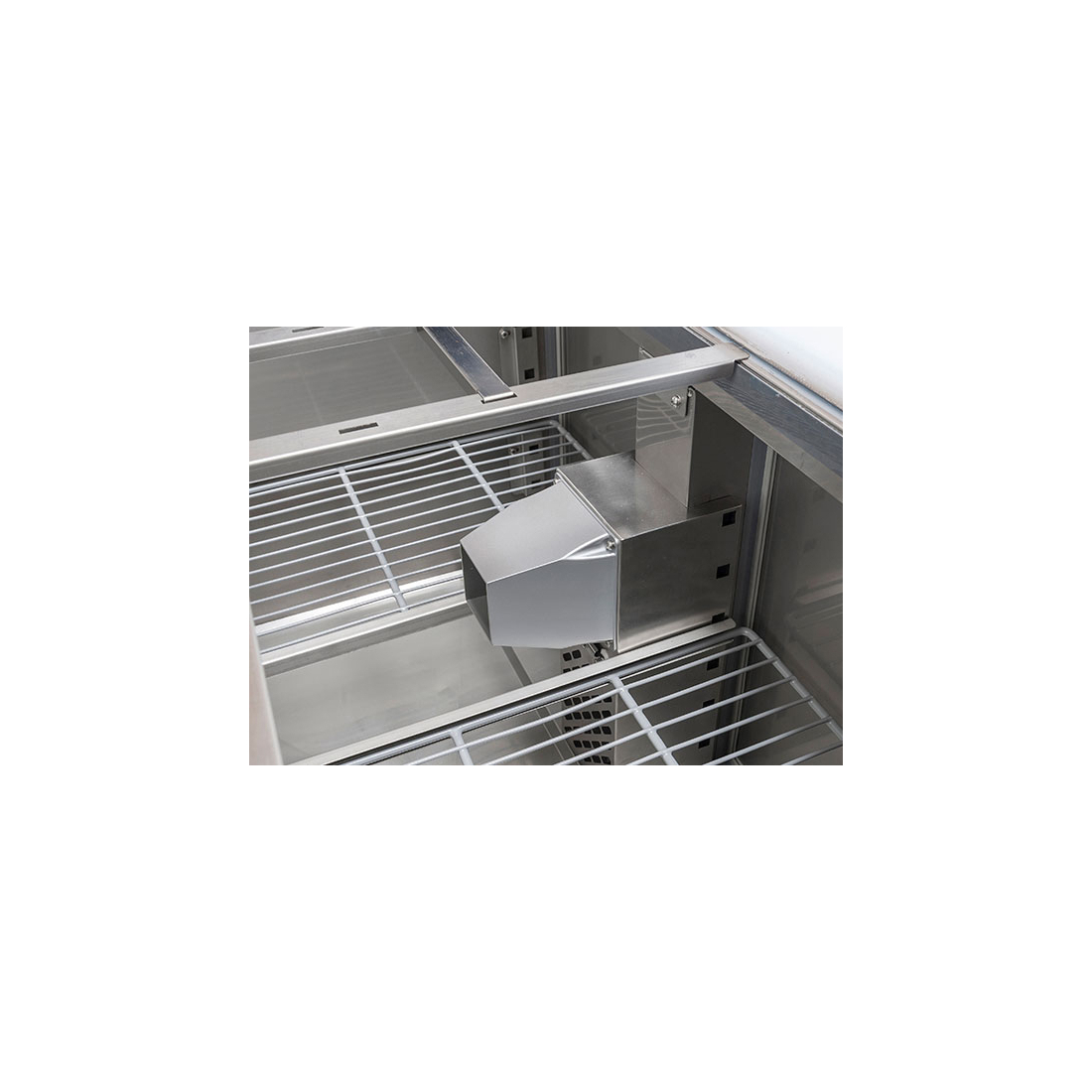 COOL HEAD ,CRP93A, Pizza & Sandwiches Preparation Chiller With Three Doors And Granite Worktop - Depth 70 cm|mkayn|مكاين