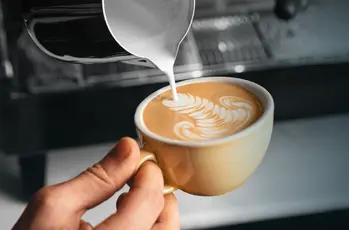 What is a Latte? Cappuccino Vs Latte Coffee